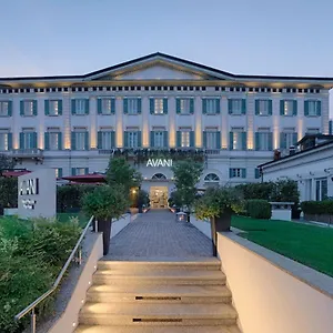 https://nh-milano-palazzo-moscova.italymilanhotels.net