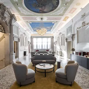 https://radisson-collection-hotel-palazzo-nani-venice.hotelslidodijesolo.com
